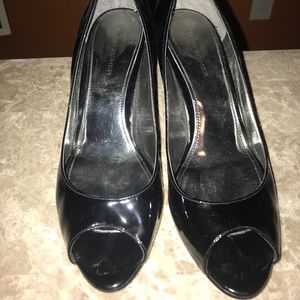 Marc Fisher Women’s Size 7 Black Patent Wedges.